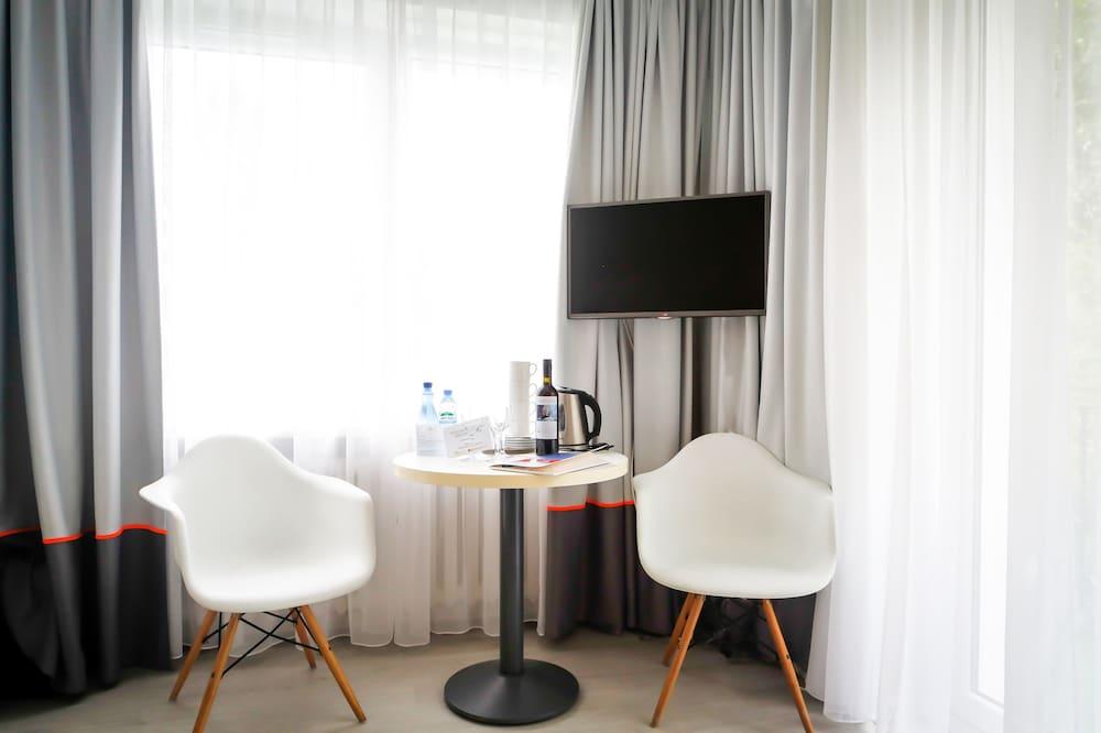 Pomaranczowa Plaza Hotel 3*